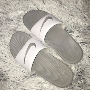 Women’s Nike slides